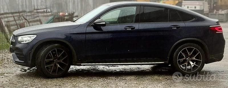 Usata Mercedes GLC220 2022 Blu Coupé