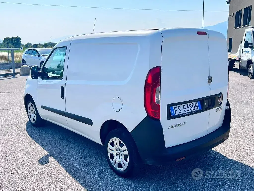 Usata Fiat Doblò 95 CV (69 kW) 2018 Bianco Monovolume