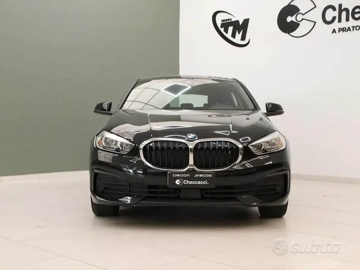 Usata BMW 120 190 CV (139 kW) 2023 Nero Utilitaria
