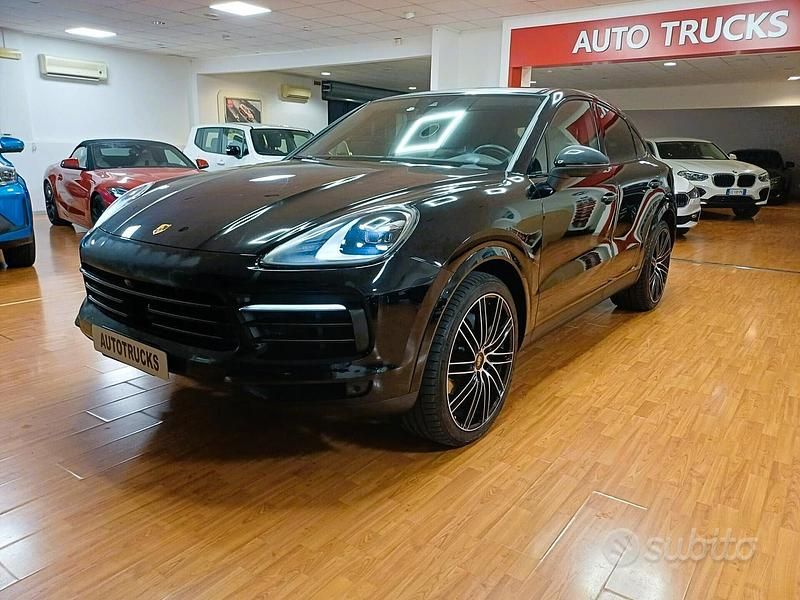 Usata Porsche Cayenne Platinum Edition 339 CV (249 kW) 2022 Nero SUV