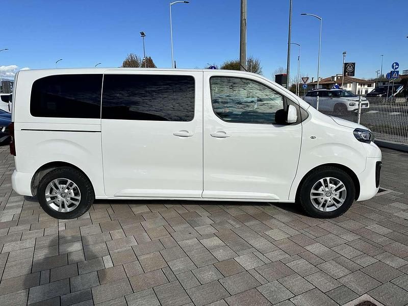 Usata Peugeot Traveller 102 CV (75 kW) 2020 Bianco Monovolume
