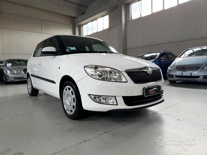 Usata Skoda Fabia Style 70 CV (51 kW) 2010 Bianco Berlina
