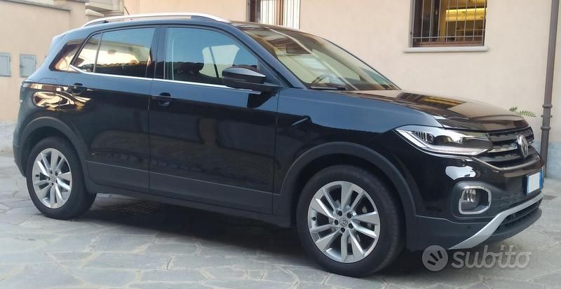 Usata VW T-Cross Advance 150 CV (110 kW) 2020 Nero SUV