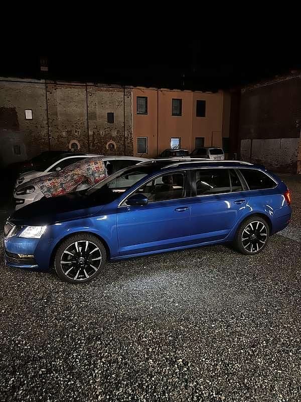 Usata Skoda Octavia G-TEC Ambition 131 CV (96 kW) 2019 Blu/azzurro Station wagon