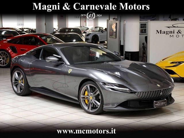 Usata Ferrari Roma 620 CV (456 kW) 2021 Grigio silverstone Coupé