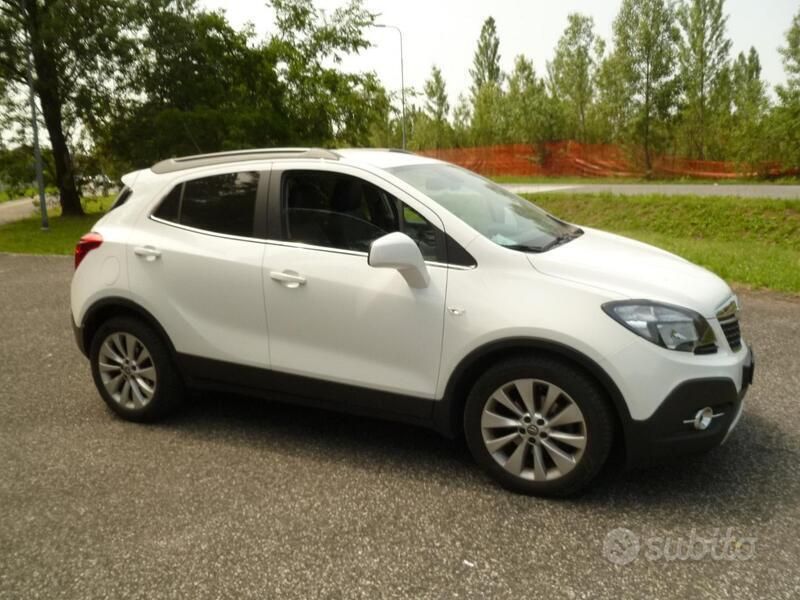 Usata Opel Mokka 136 CV (100 kW) 2016 Bianco SUV