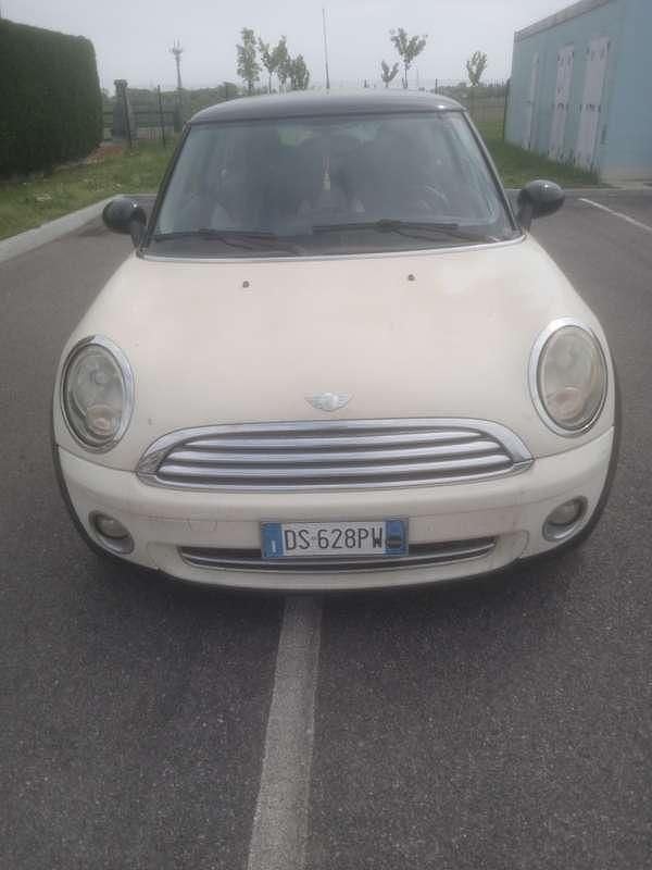 Usata Mini Cooper 116 CV (85 kW) 2007 Utilitaria