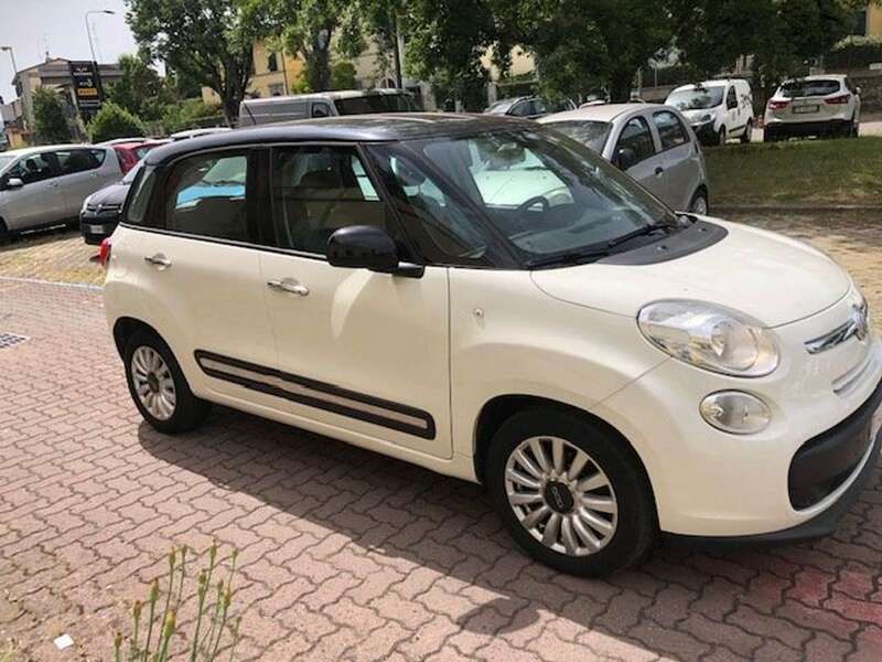 Usata Fiat 500L Lounge 84 CV (61 kW) 2015 Bianco Monovolume