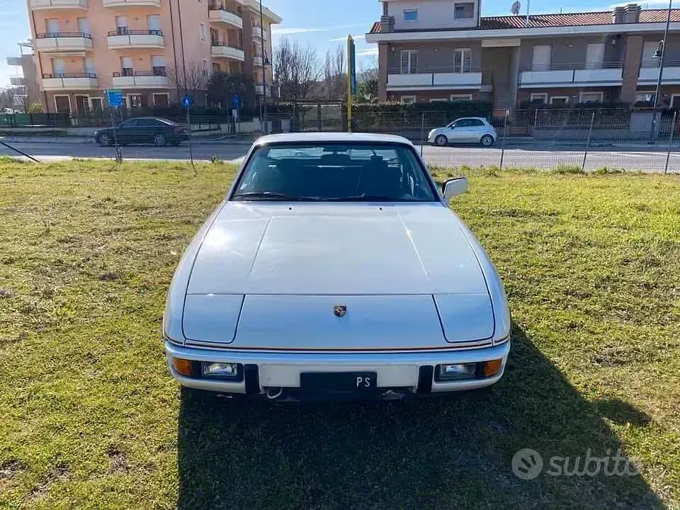 Usata Porsche 924 125 CV (91 kW) 1980 Bianco Coupé