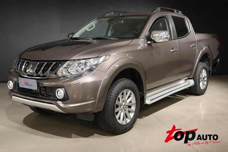 Usata Mitsubishi L200 Diamant Edition 180 CV (132 kW) 2017 Marrone Pick-up
