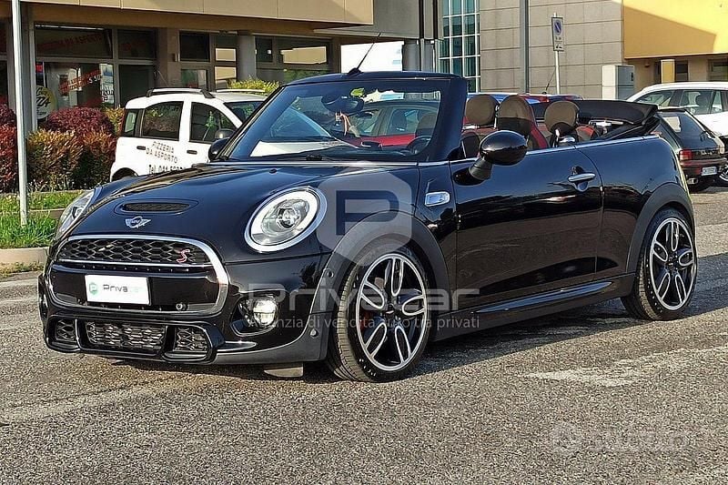 Usata Mini Cooper S Cabriolet Hype 210 CV (154 kW) 2016 Cabrio