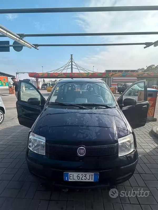 Usata Fiat Panda 2011 Blu Utilitaria