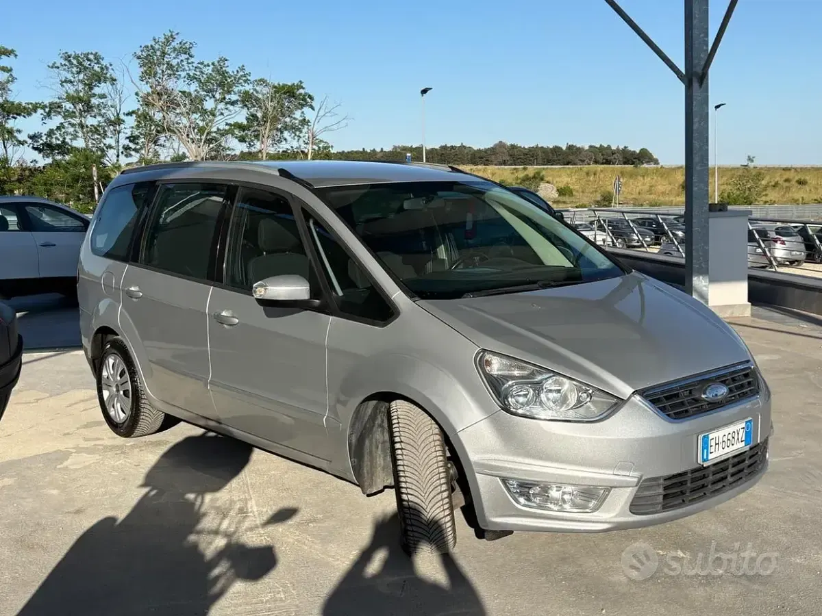Usata Ford Galaxy 163 CV (119 kW) 2011 Grigio Monovolume