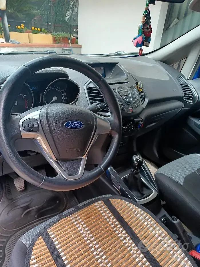 Usata Ford Ecosport 125 CV (91 kW) 2017 Blu SUV