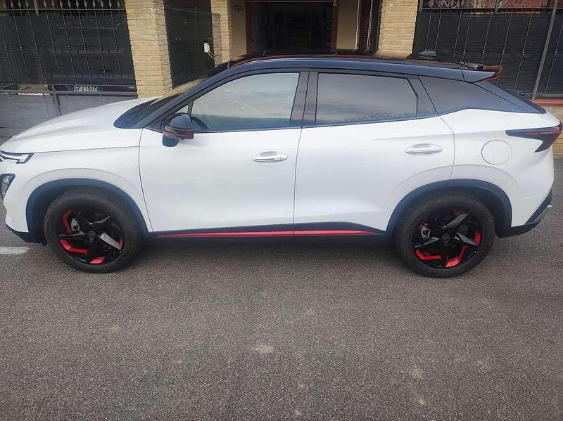 Usata Omoda 5 197 CV (144 kW) 2024 Bianco SUV