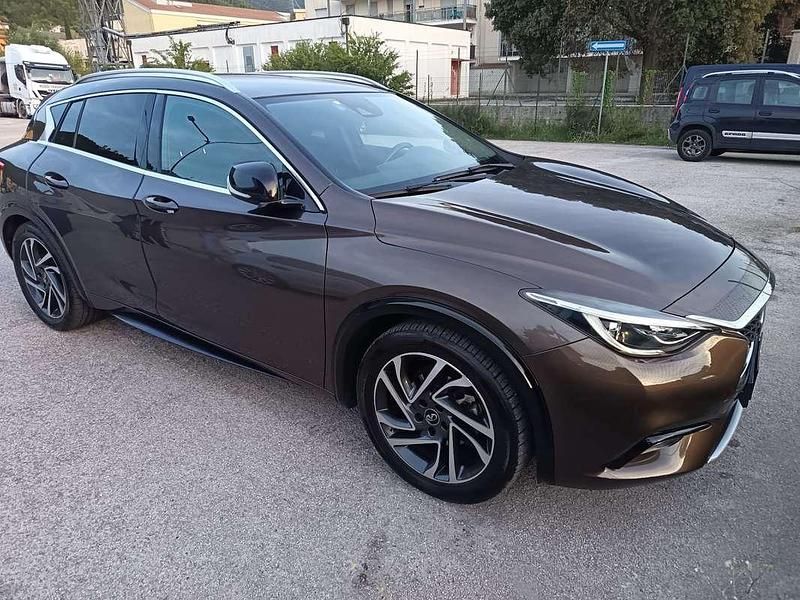 Usata Infiniti Q30 Premium 109 CV (80 kW) 2016 Berlina