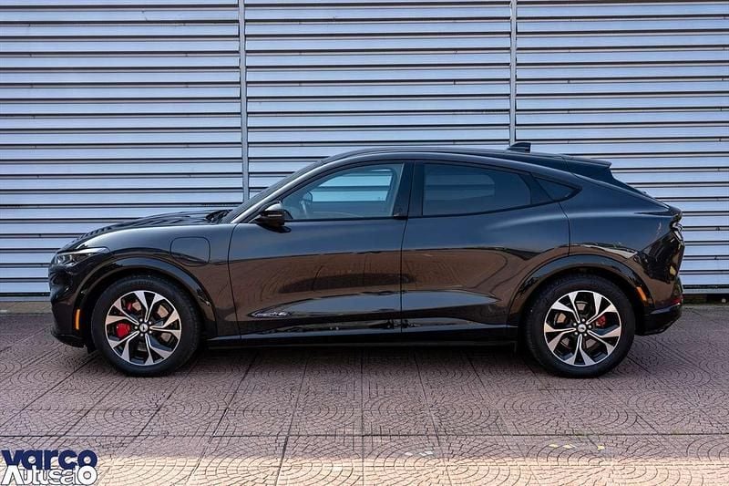 Usata Ford Mustang Mach-E Extended Range 258 kW (351 CV) 2022 Carbonized grey SUV