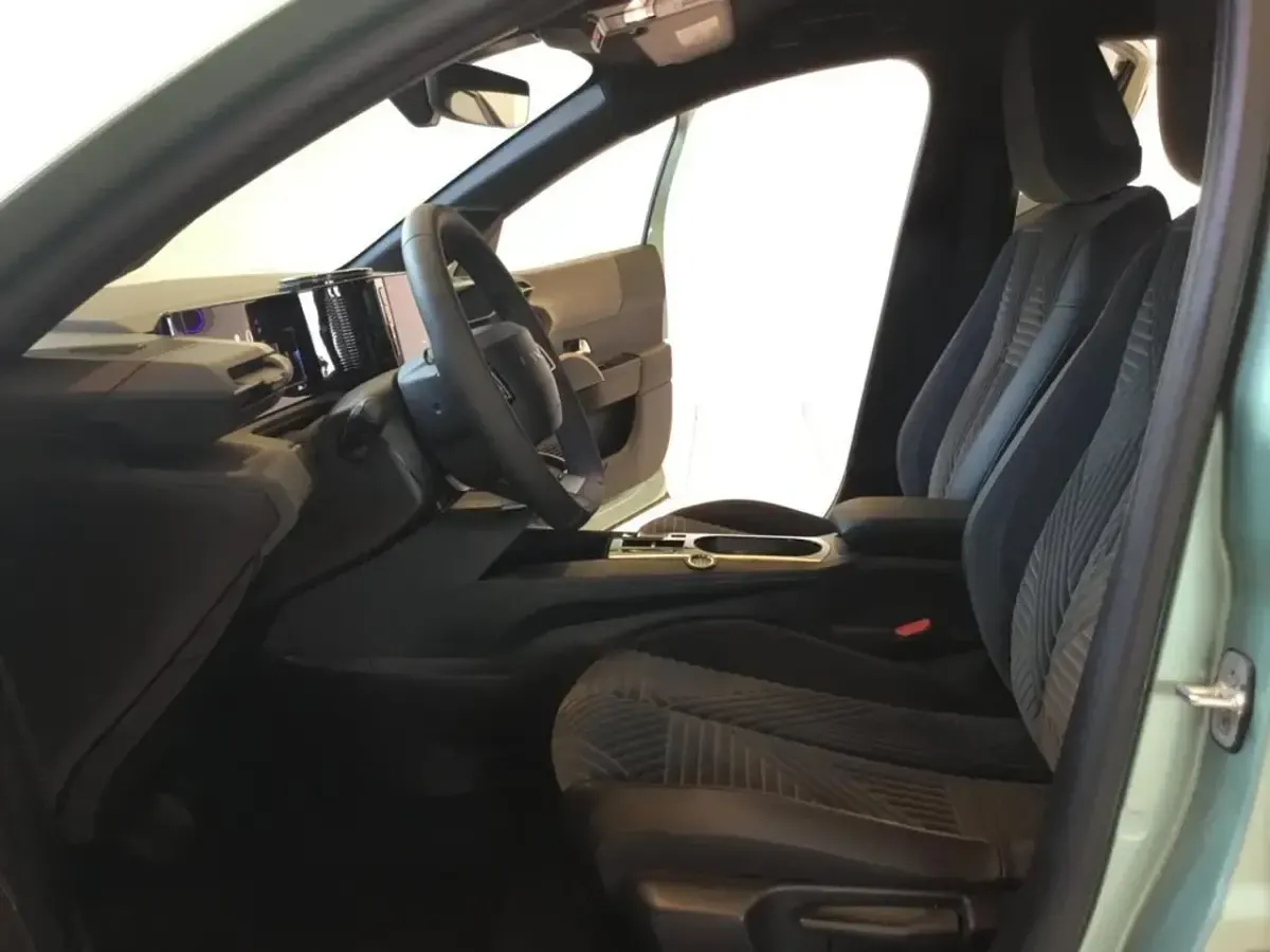 Nuova Lancia Ypsilon 114 kW (156 CV) 2026 Verde Utilitaria