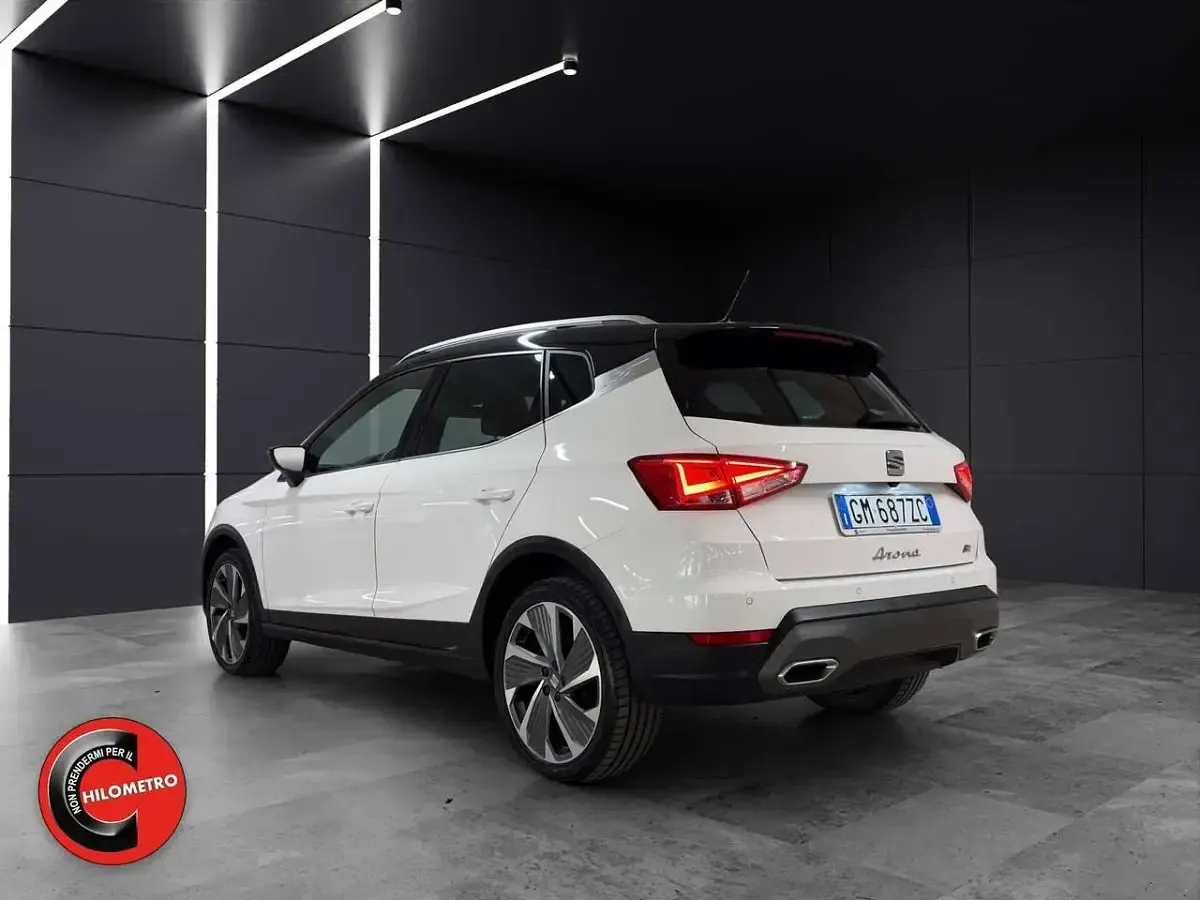 Usata Seat Arona FR 95 CV (69 kW) 2023 Bianco SUV