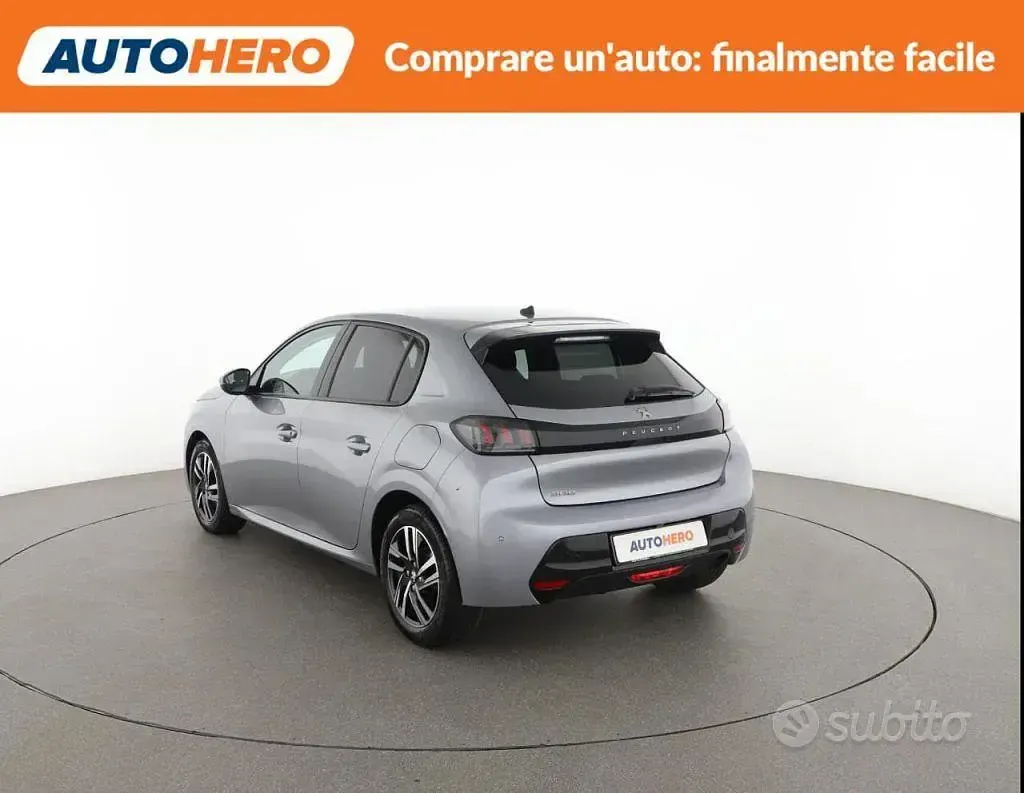 Usata Peugeot 208 101 CV (74 kW) 2021 Grigio Utilitaria
