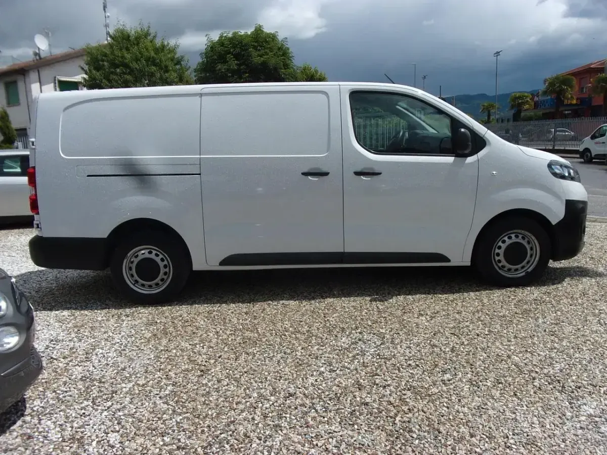 Usata Fiat Scudo Business 144 CV (105 kW) 2023 Bianco Furgone