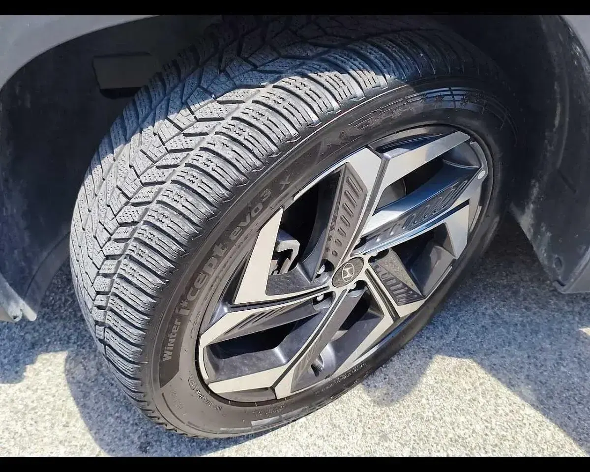 Usata Hyundai Tucson Advanced 230 CV (169 kW) 2022 Grigio SUV