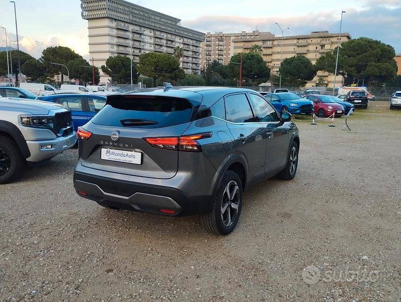 Usata Nissan Qashqai N-Connecta 158 CV (116 kW) 2024 Grigio SUV