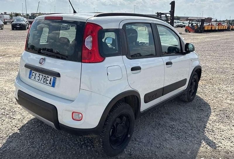 Usata Fiat Panda 4x4 S 86 CV (63 kW) 2019 Utilitaria