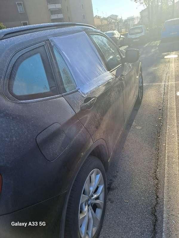 Usata BMW X1 143 CV (105 kW) 2011 Nero SUV