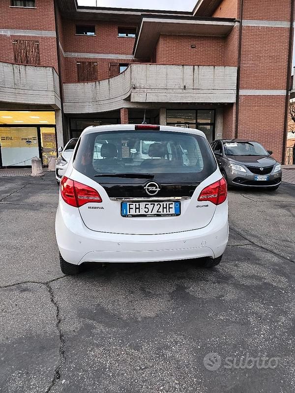 Usata Opel Meriva 120 CV (88 kW) 2017 Bianco Monovolume