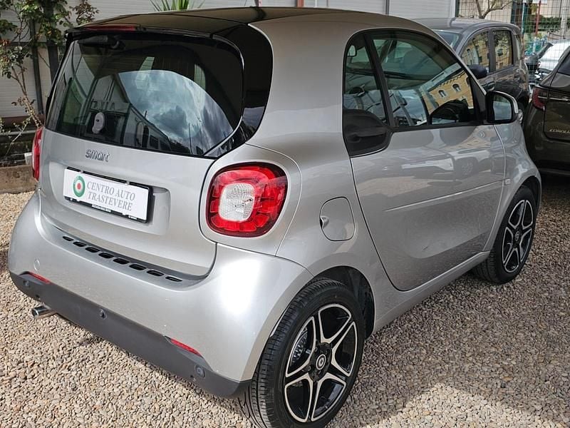 Usata Smart ForTwo Coupé Prime 70 CV (51 kW) 2016 Argento Coupé