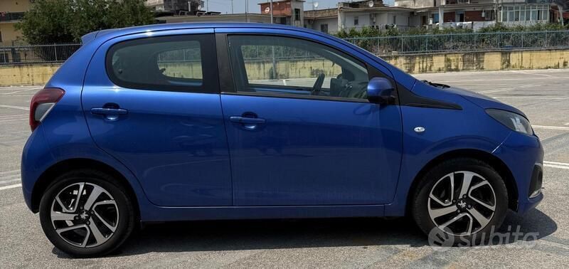Begagnad Peugeot 108 Allure 72 HK (52 kW) 2019 Blå Halvkombi