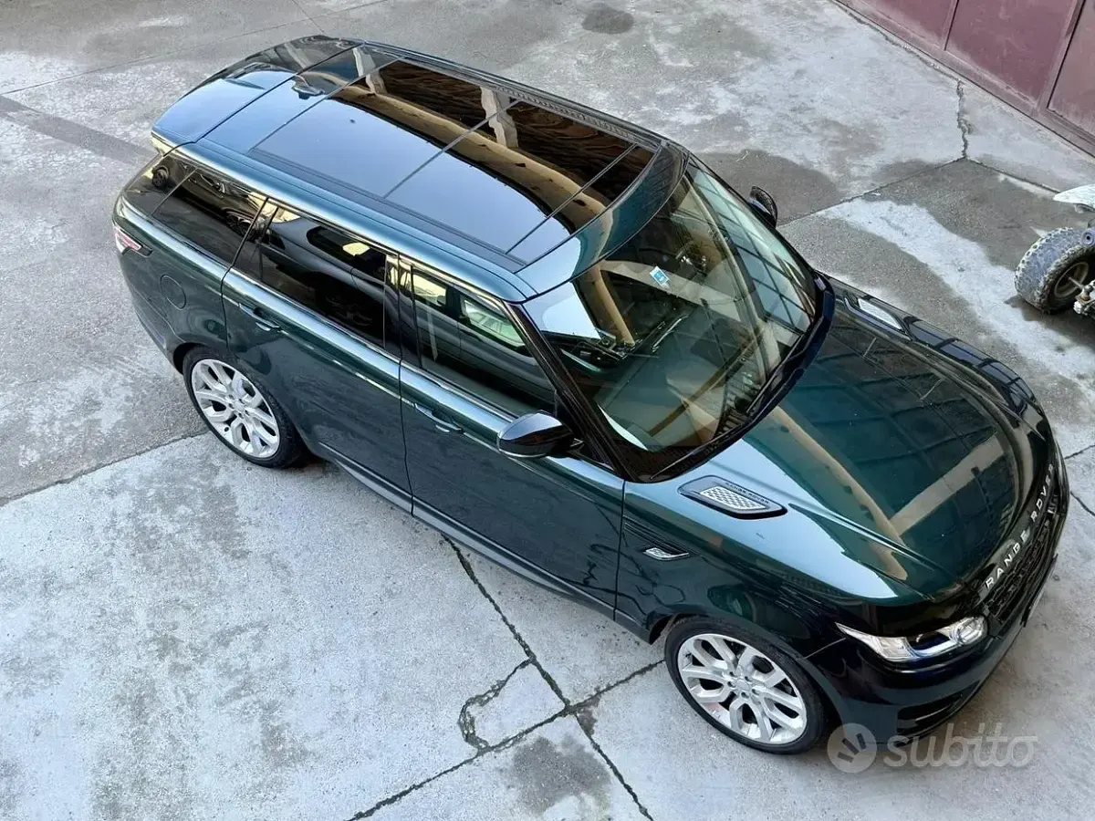 Usata Land Rover Range Rover HSE Dynamic 249 CV (183 kW) 2015 Verde SUV