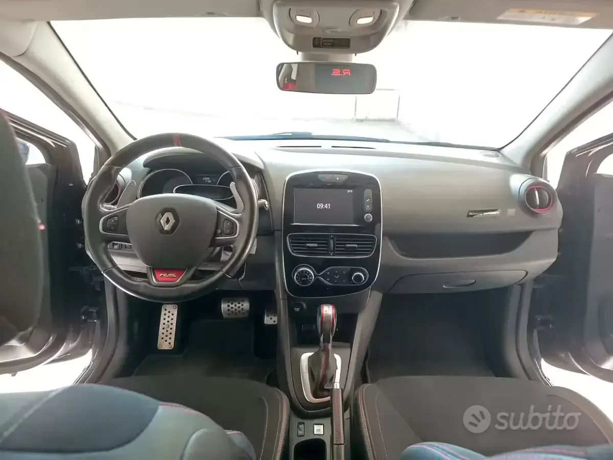 Usata Renault Clio IV Trophy 220 CV (161 kW) 2018 Nero Berlina