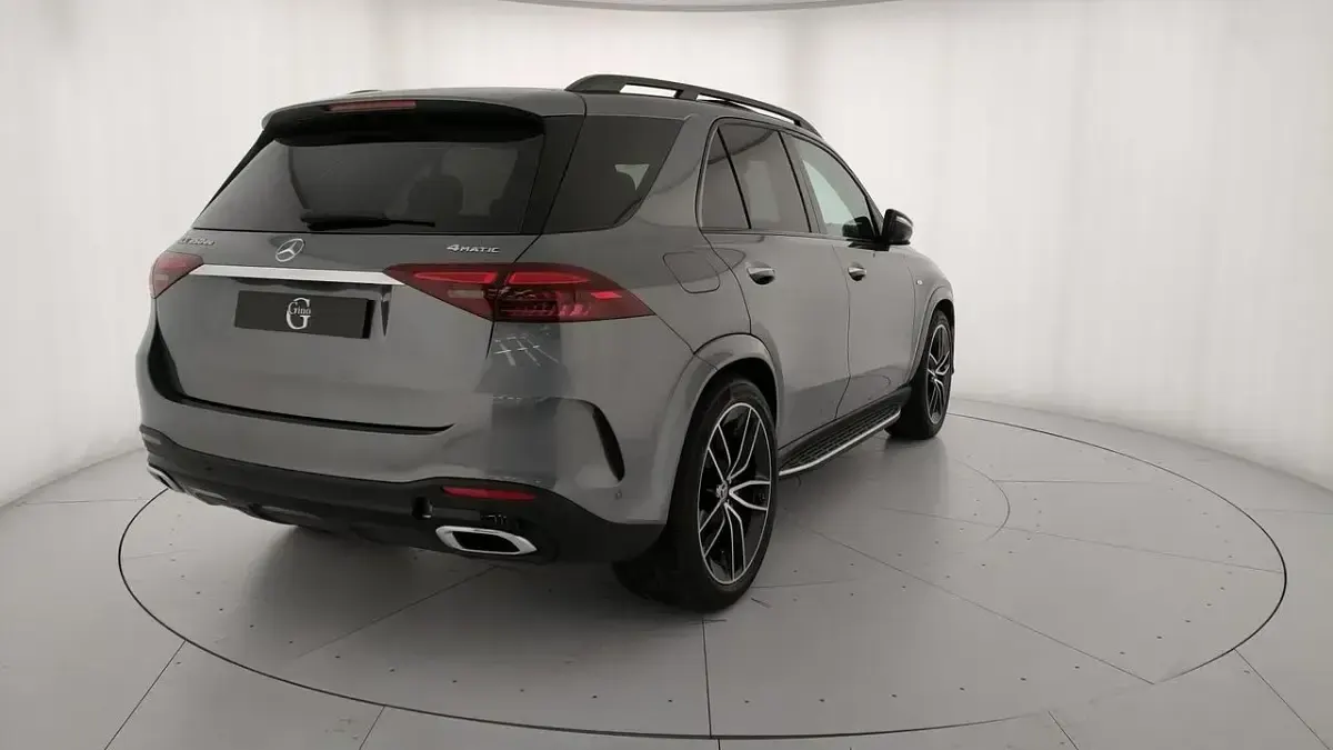 Nuova Mercedes GLE350 197 CV (144 kW) 2026 Argento SUV