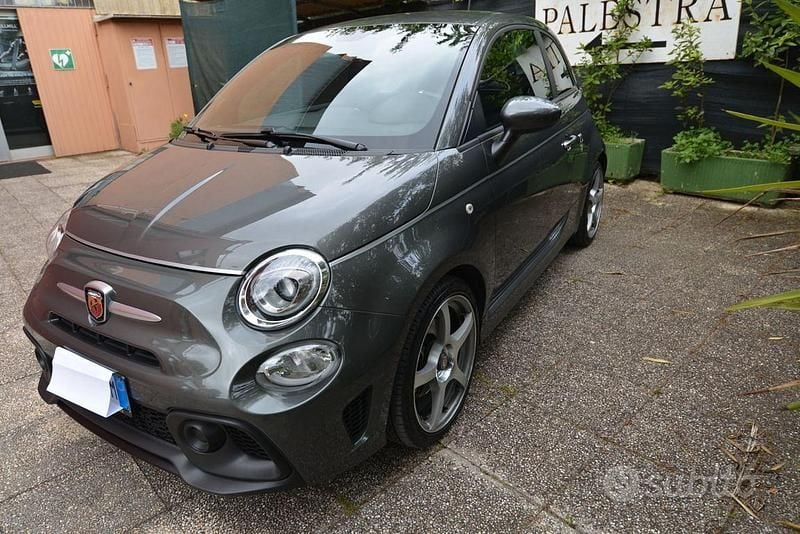 Usata Abarth 595 145 CV (106 kW) 2018 Grigio Berlina
