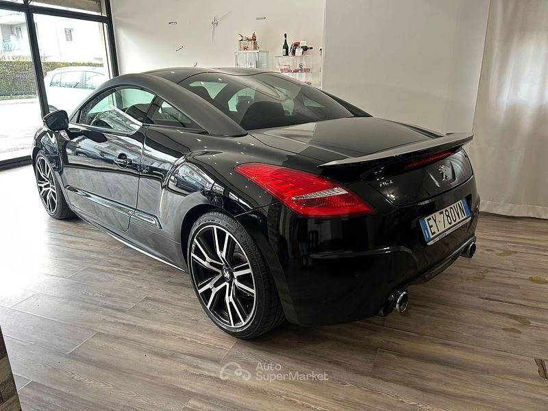 Usata Peugeot RCZ 271 CV (199 kW) 2015 Nero Coupé