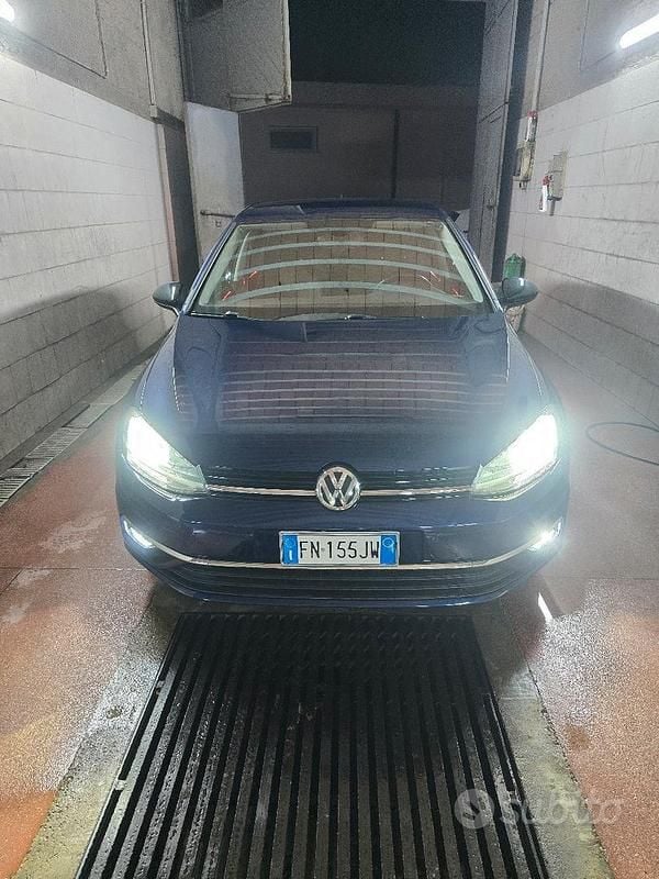 Usata VW Golf VII 115 CV (84 kW) 2018 Blu Berlina