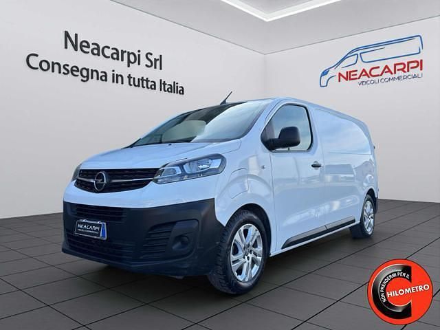 Usata Fiat Scudo 57 kW (78 CV) 2022 Bianco pastello Furgone