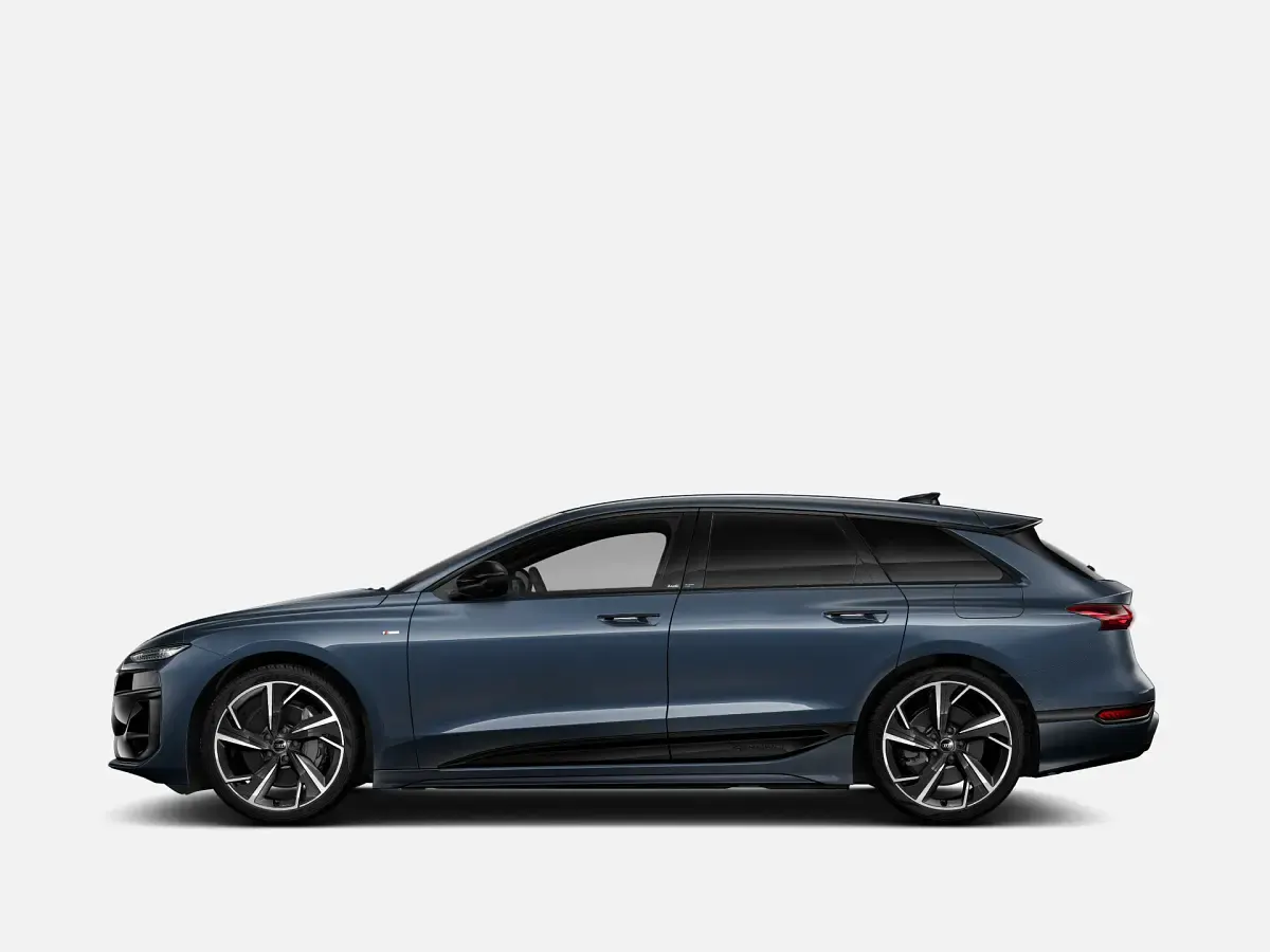 Nuova Audi A6 e-tron S-Line 269 kW (367 CV) 2026 Blu plasma metallizzato Station wagon