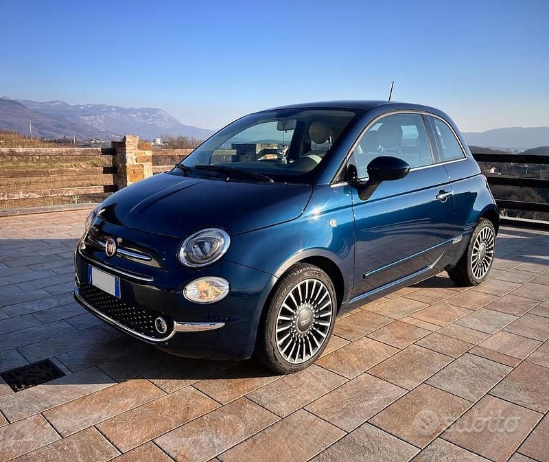 Usata Fiat 500 Lounge 95 CV (69 kW) 2017 Blu Utilitaria