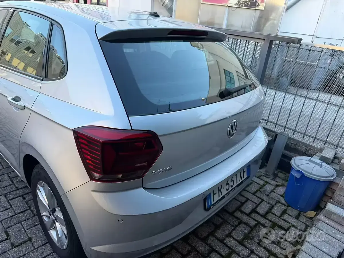 Occasion VW Polo 90 ch (66 kW) 2018 Gris Citadine