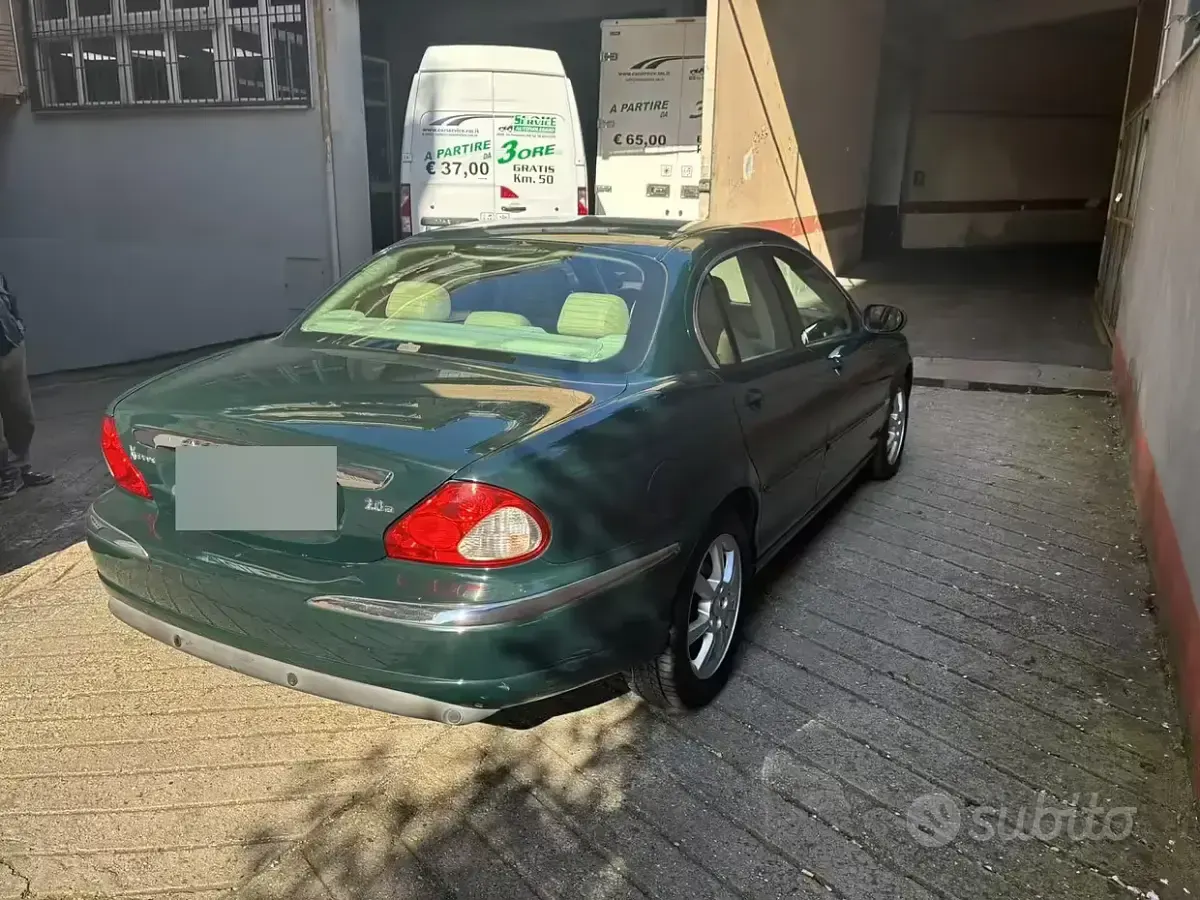 Usata Jaguar X-type 131 CV (96 kW) 2004 Verde Berlina