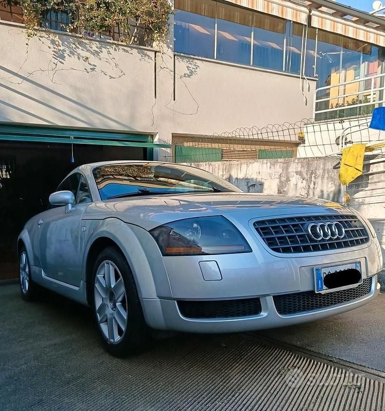 Usata Audi TT Ambiente 179 CV (131 kW) 2005 Coupé