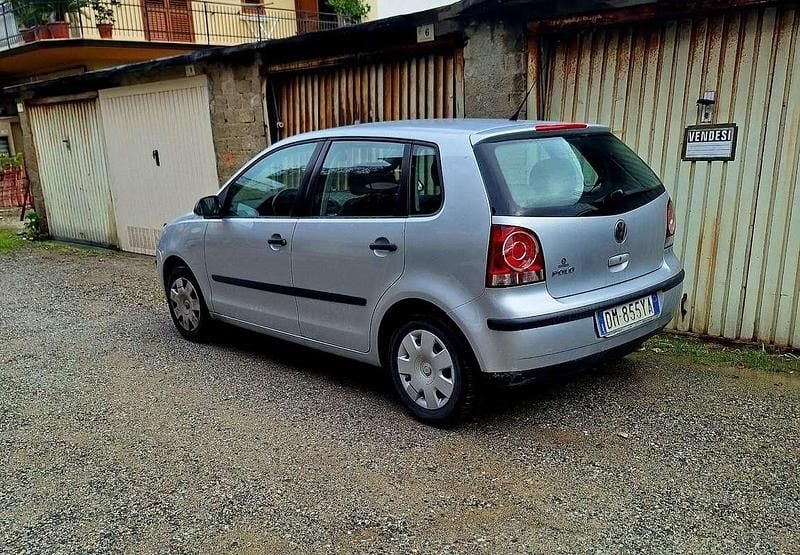 Usata 2009 VW Polo Comfortline Berlina | 3000 € (Super prezzo) - Immagine 1/4
