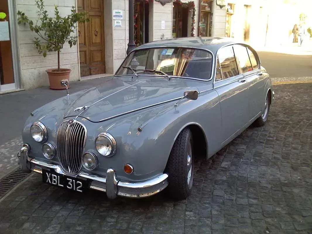 Usata Jaguar MK II 126 CV (92 kW) 1961 Grigio Berlina