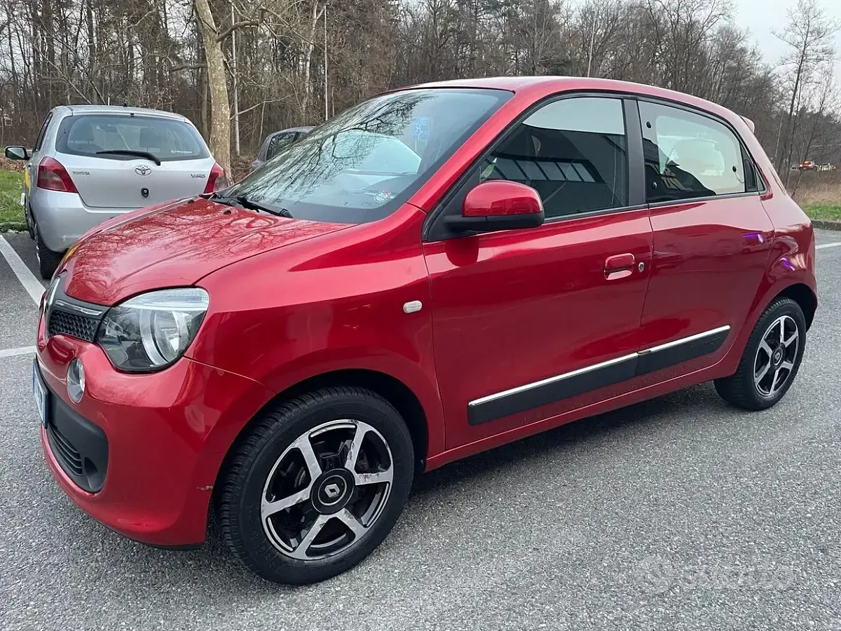 Usata Renault Twingo 69 CV (50 kW) 2016 Rosso Utilitaria
