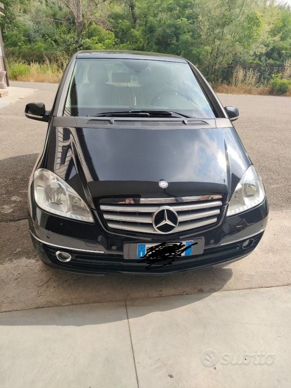 Usata Mercedes A160 95 CV (69 kW) 2012 Nero Monovolume