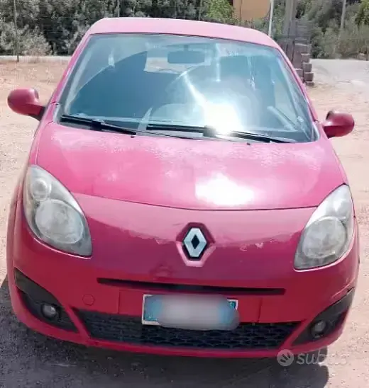 Usata Renault Twingo 58 CV (42 kW) 2007 Rosso Utilitaria