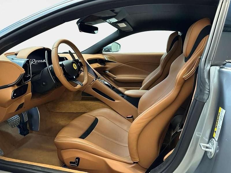 Usata Ferrari Roma 620 CV (456 kW) 2022 Grigio Coupé